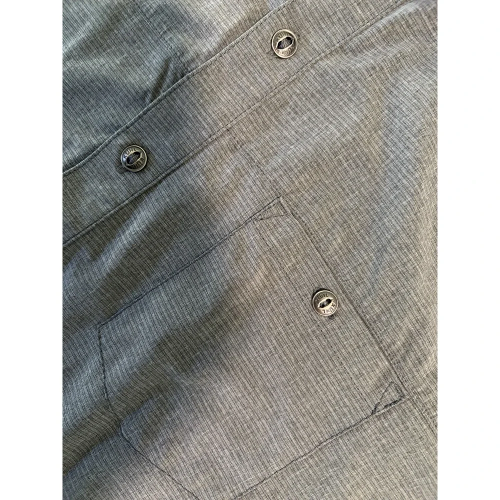 Kuhl Shirt Mens Medium Gray Short Sleeve Button Pocket Optimizr tapered wick upf - Picture 5 of 11
